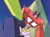 Optimus with crystal
      shard as sword